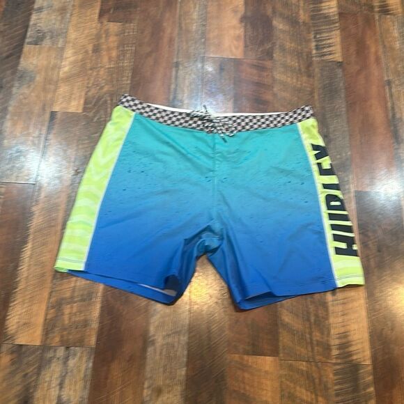 Hurley Board shorts 38 (3100) - Picture 1 of 4